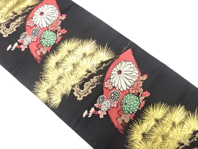 アンティーク　地紙に菊・松模様織り出し名古屋帯（着用可）